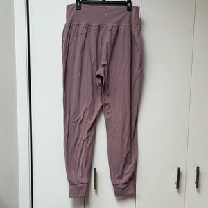 Athleta high rise Salutations Jogger in Powervita